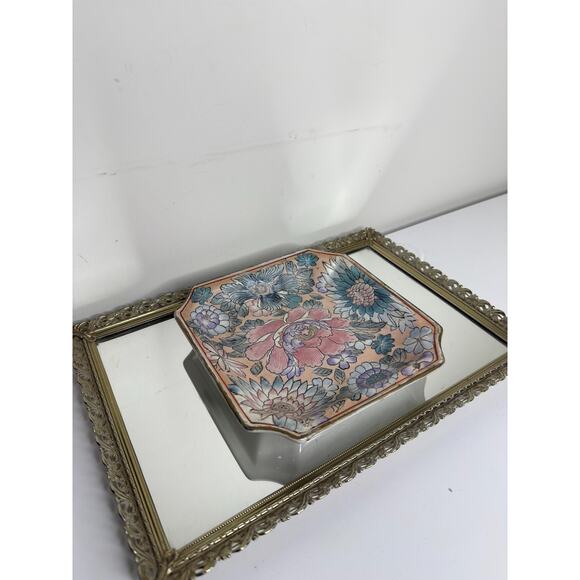 Set of Two Chinioserie Vintage Andrea by Sadek Floral Ceramic Square Trinket - Picture 4 of 9